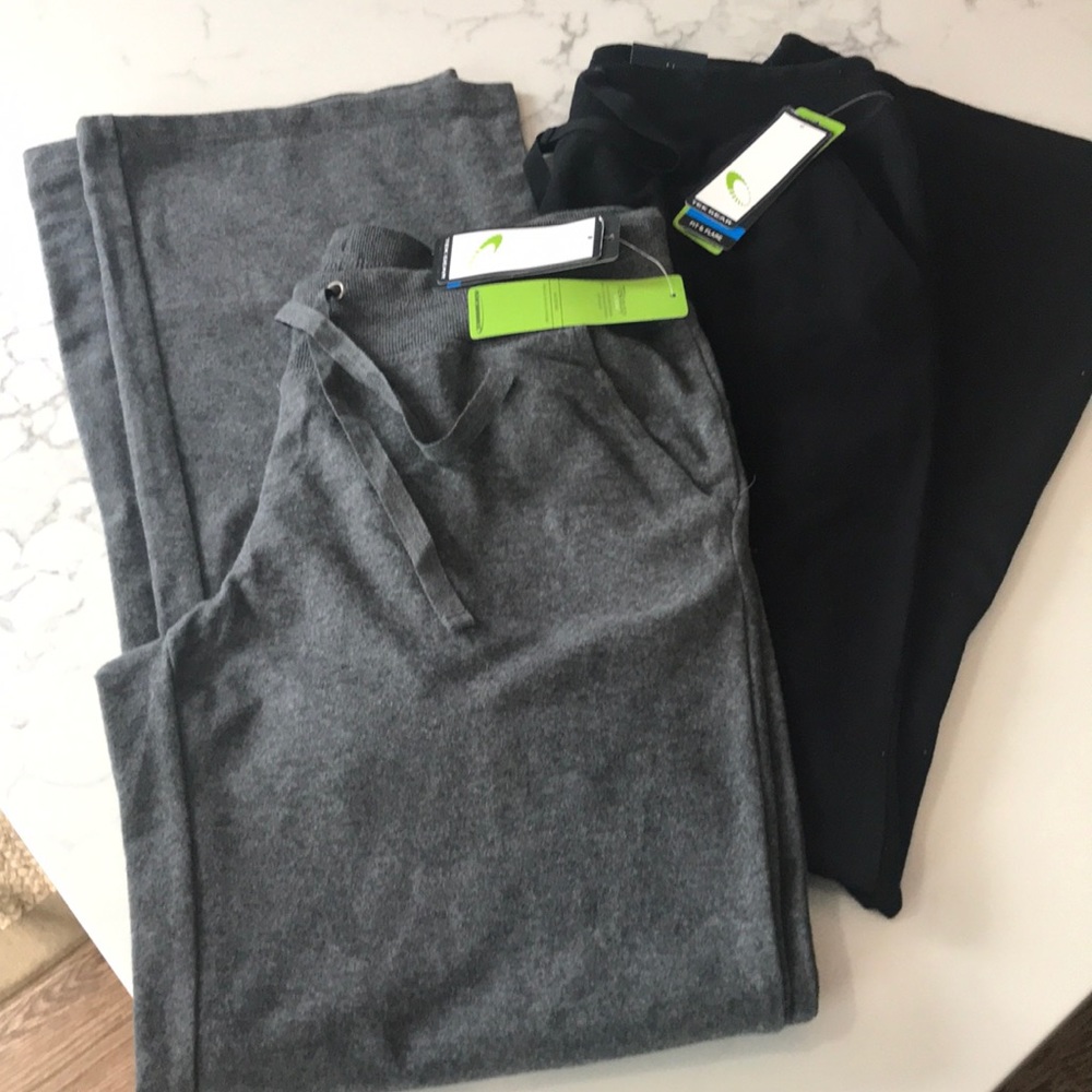 Women’s yoga pants